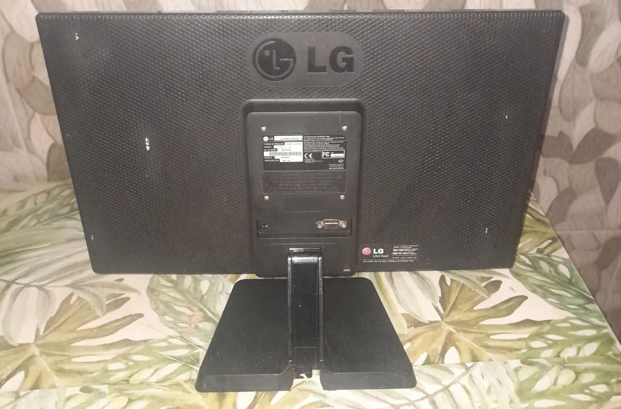 Monitor LG 19,5 POLEGADAS - Foto 2