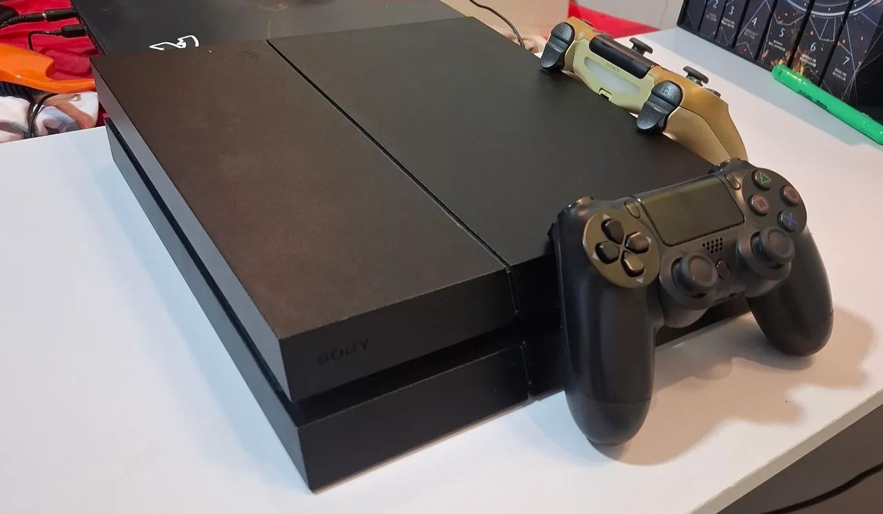 PS4 - Foto 2