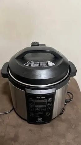 Panela de pressão elétrica 