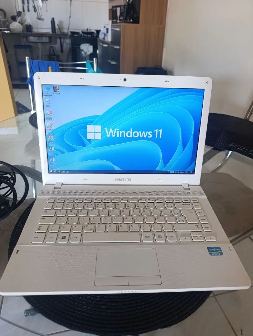 Notebook Samsung Intel Core i3 6GB RAM Bateria Boa Em Boas Condições  - Foto 2