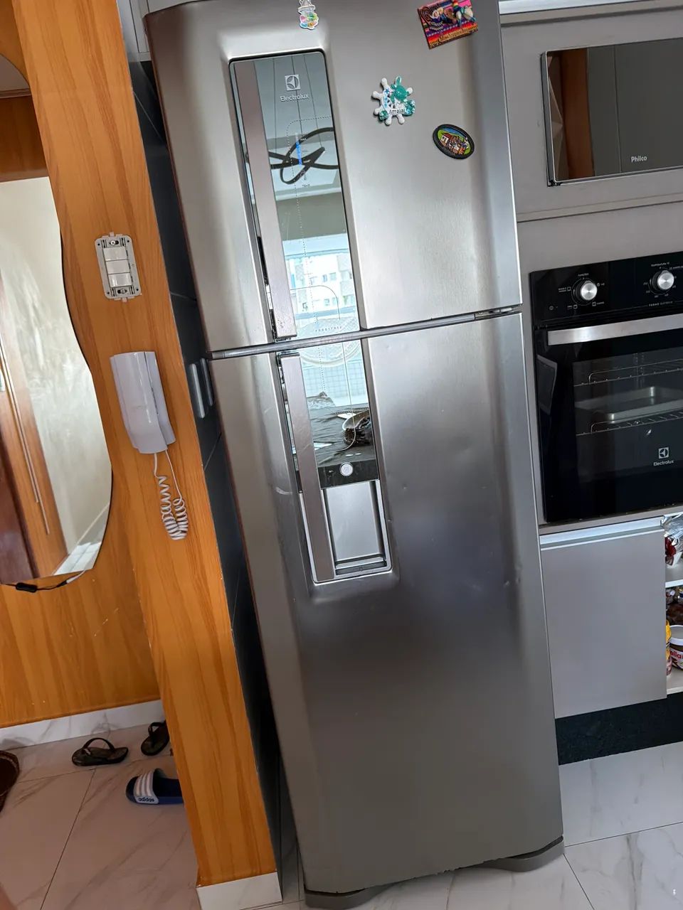 Geladeira Electrolux ( perfeito estado, funcionando tudo )