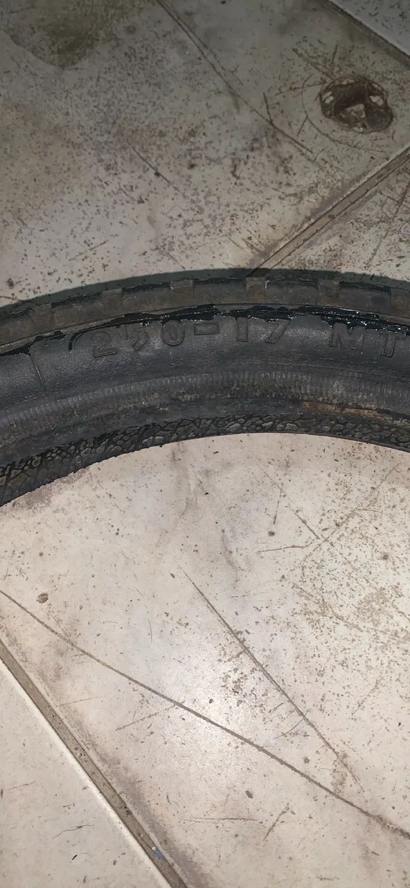 Peneu de chineray 2.50 R17