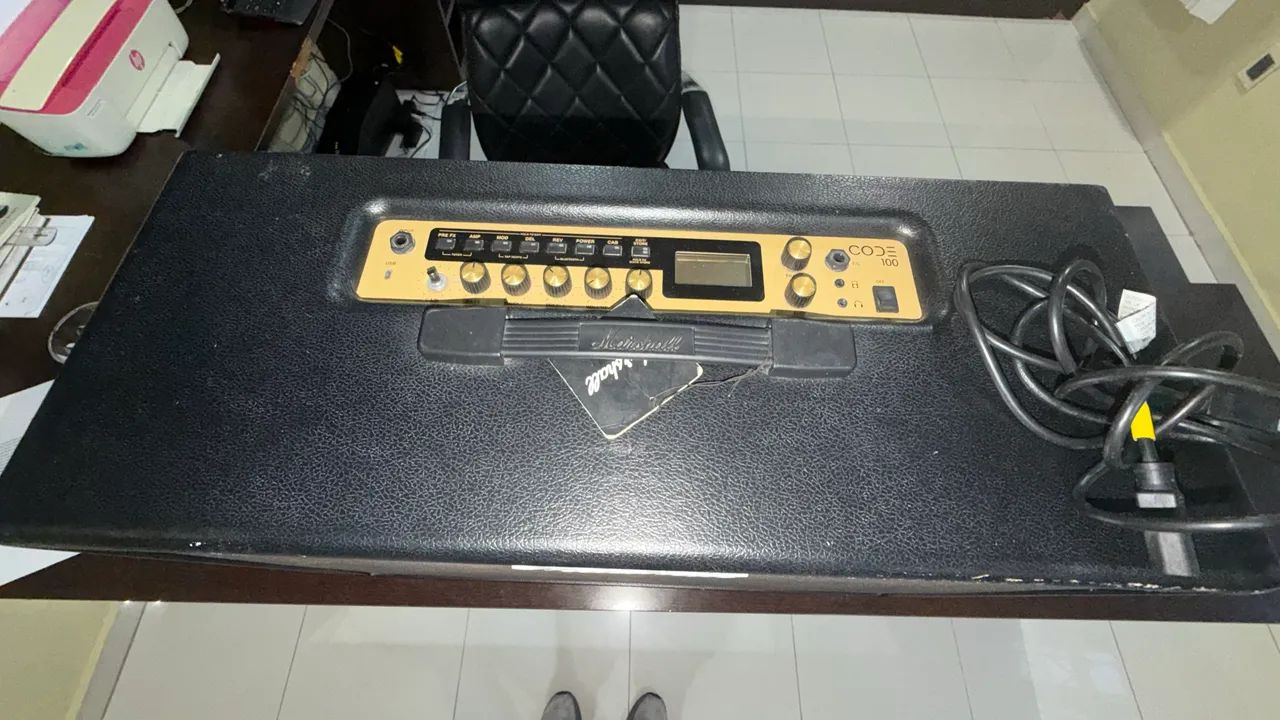 Amplificador Marshall Code 100 - Foto 4