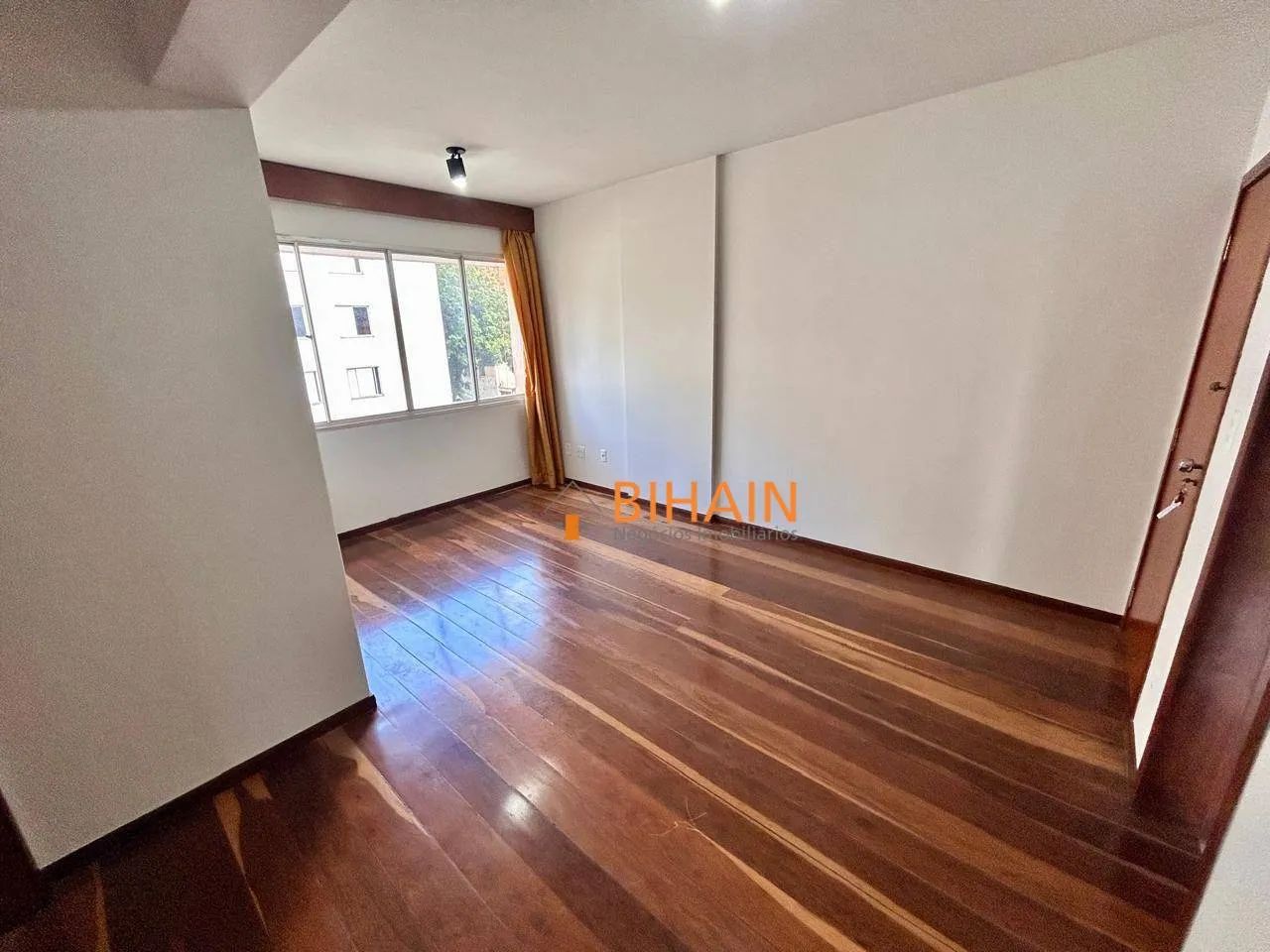 Apartamento com 3 dormitórios para alugar, 110 m² por R$ 4.696/mês - Santo Antônio - Belo  - Foto 3
