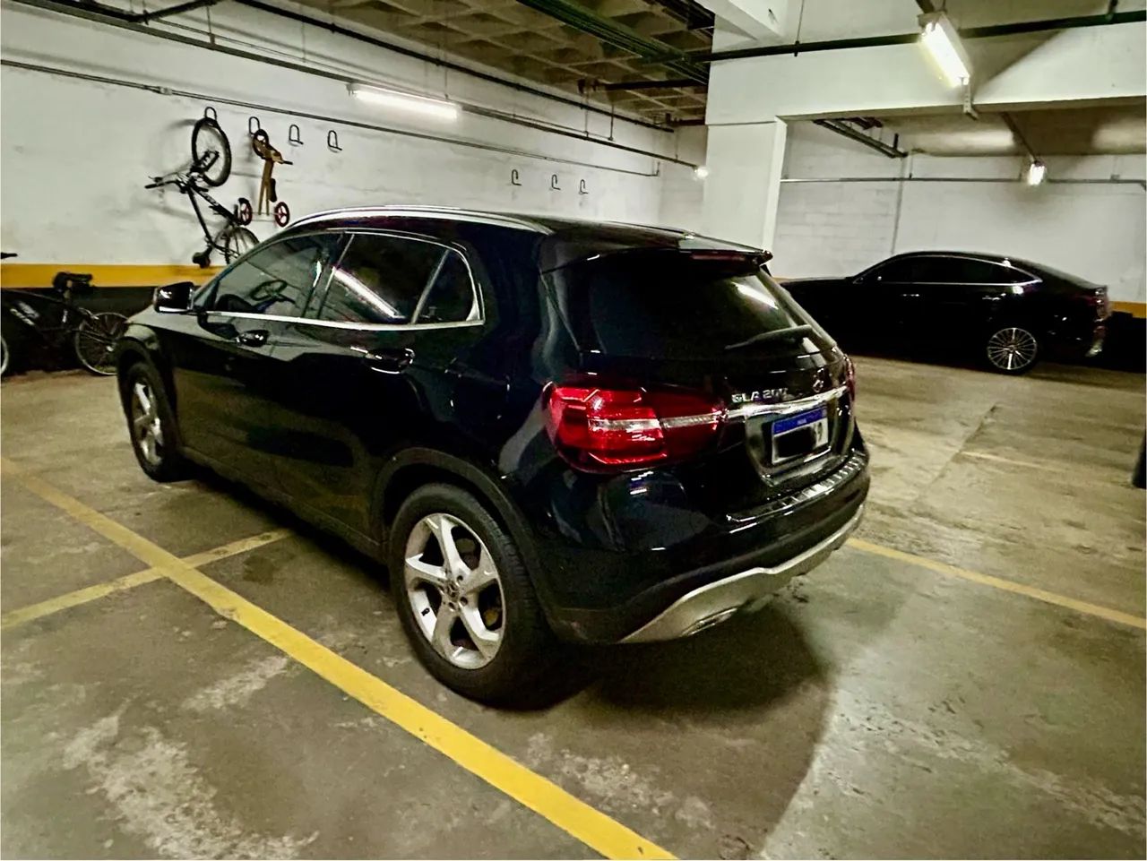 Mercedes-Benz GLA 200 Adv. 1.6/1.6 TB 16V Flex Aut., foto 5 de 11