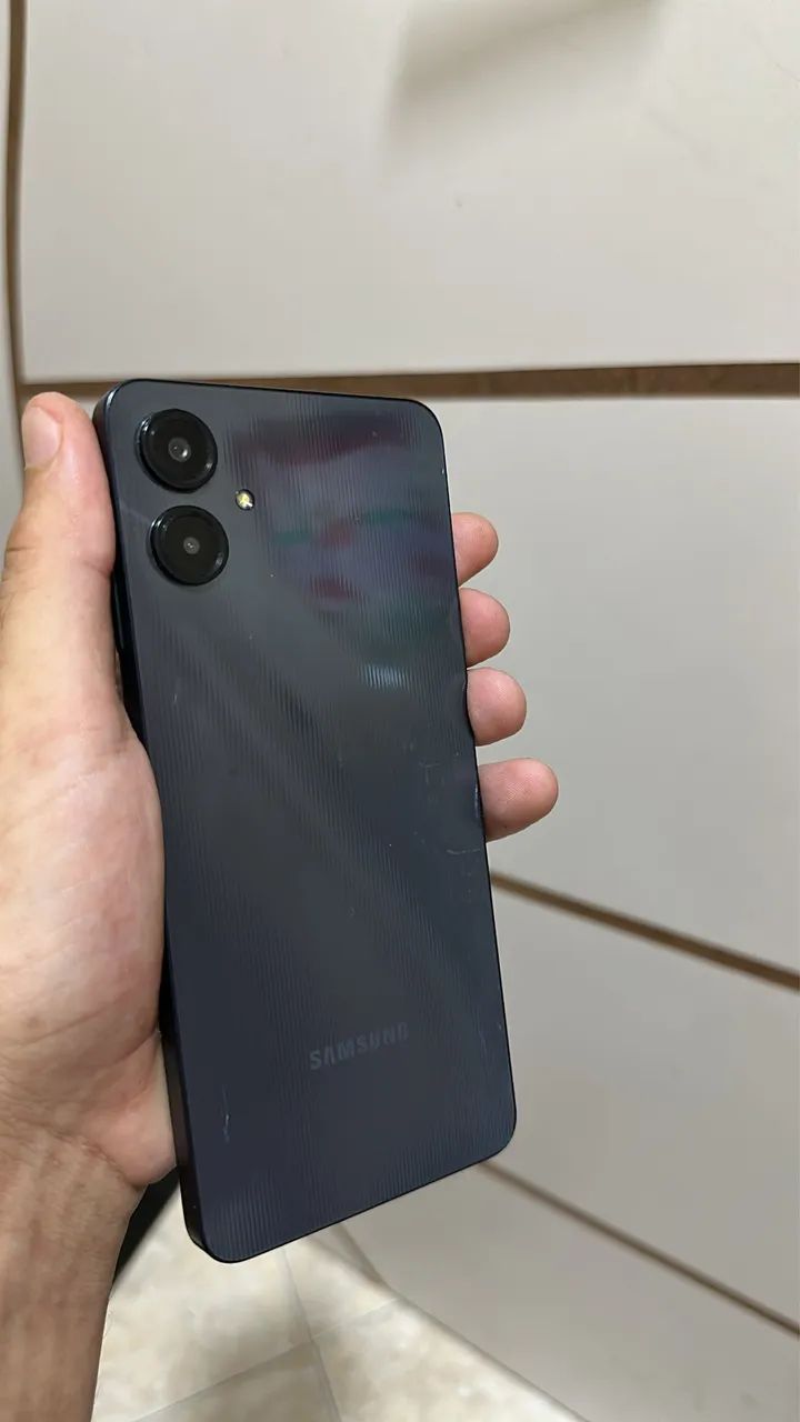 Samsung A06