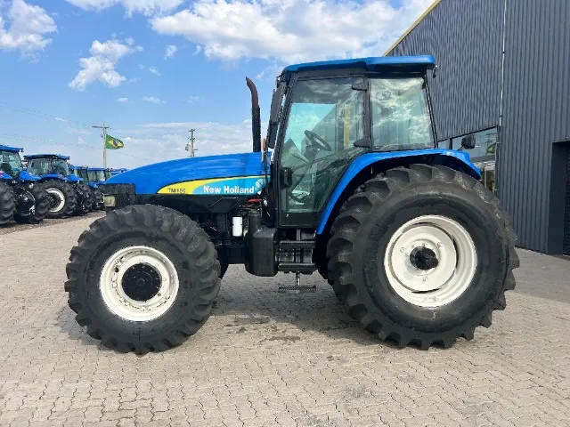 TRATOR, NEW HOLLAND, MODELO, TT75 - ANO 2009 - Tratores e máquinas