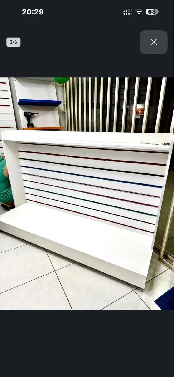Vendo móvel de vitrine planejado 