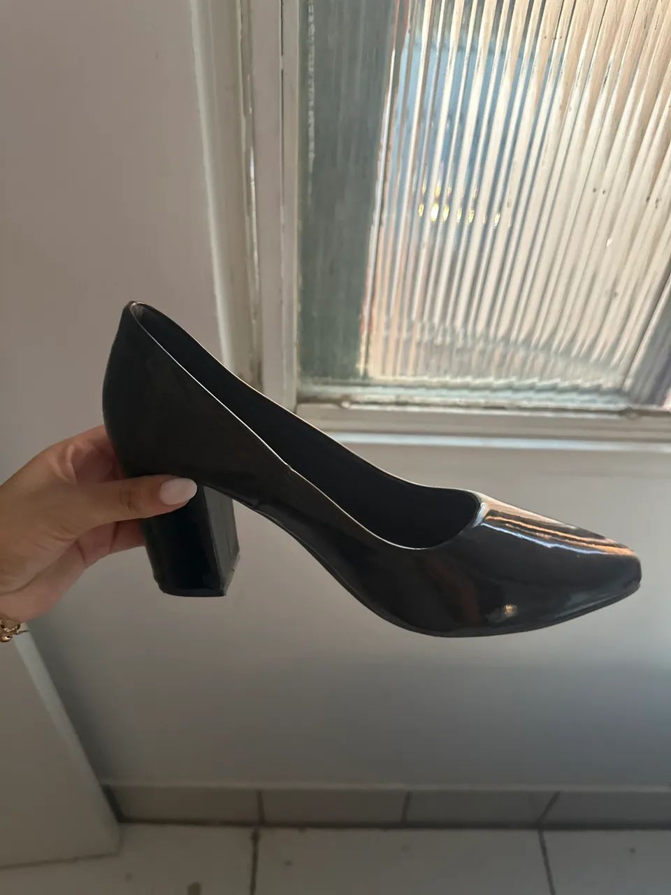 scarpin preto