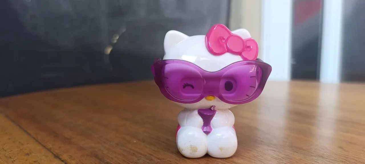 BONECA HELLO KIT PROMOCIONAL LACTA 2003 RARIDADE. MUDA OS OLHOS AO LEVANTA OS ÓCULOS. - Foto 4