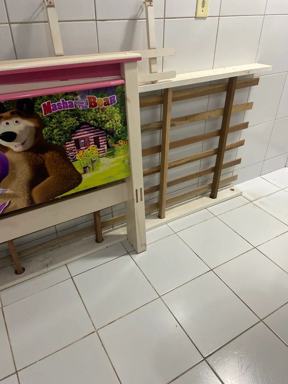 Cama de menina sem colchão - Foto 2