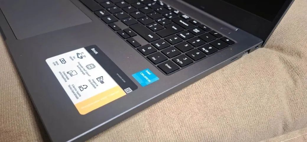 Notebook Samsung Galaxybook com Windows e Office instalados