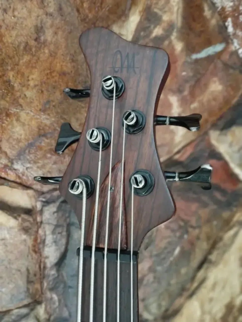 Mayones Exotic BE5