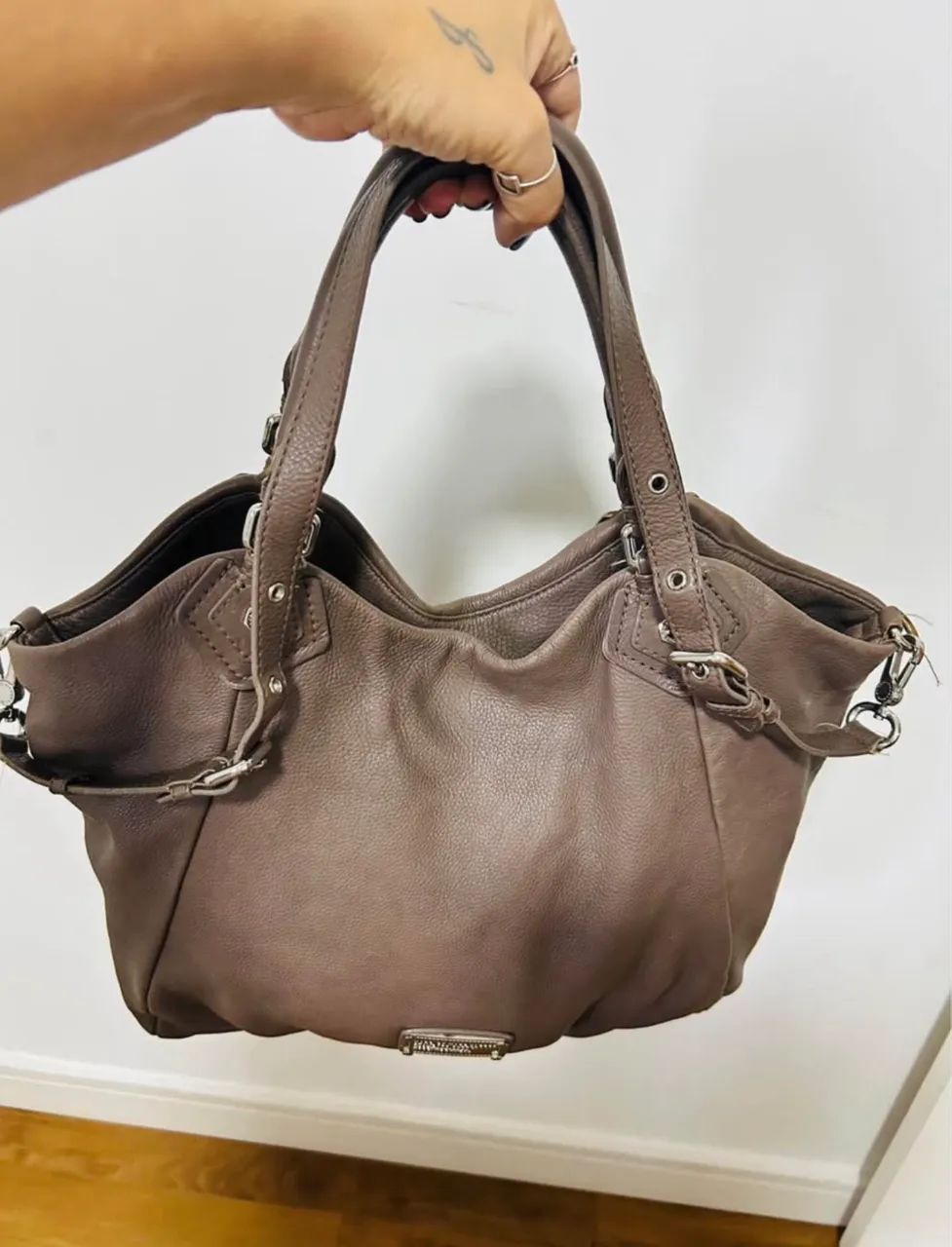 Bolsa grande em couro Marc Jacobs  - Foto 2