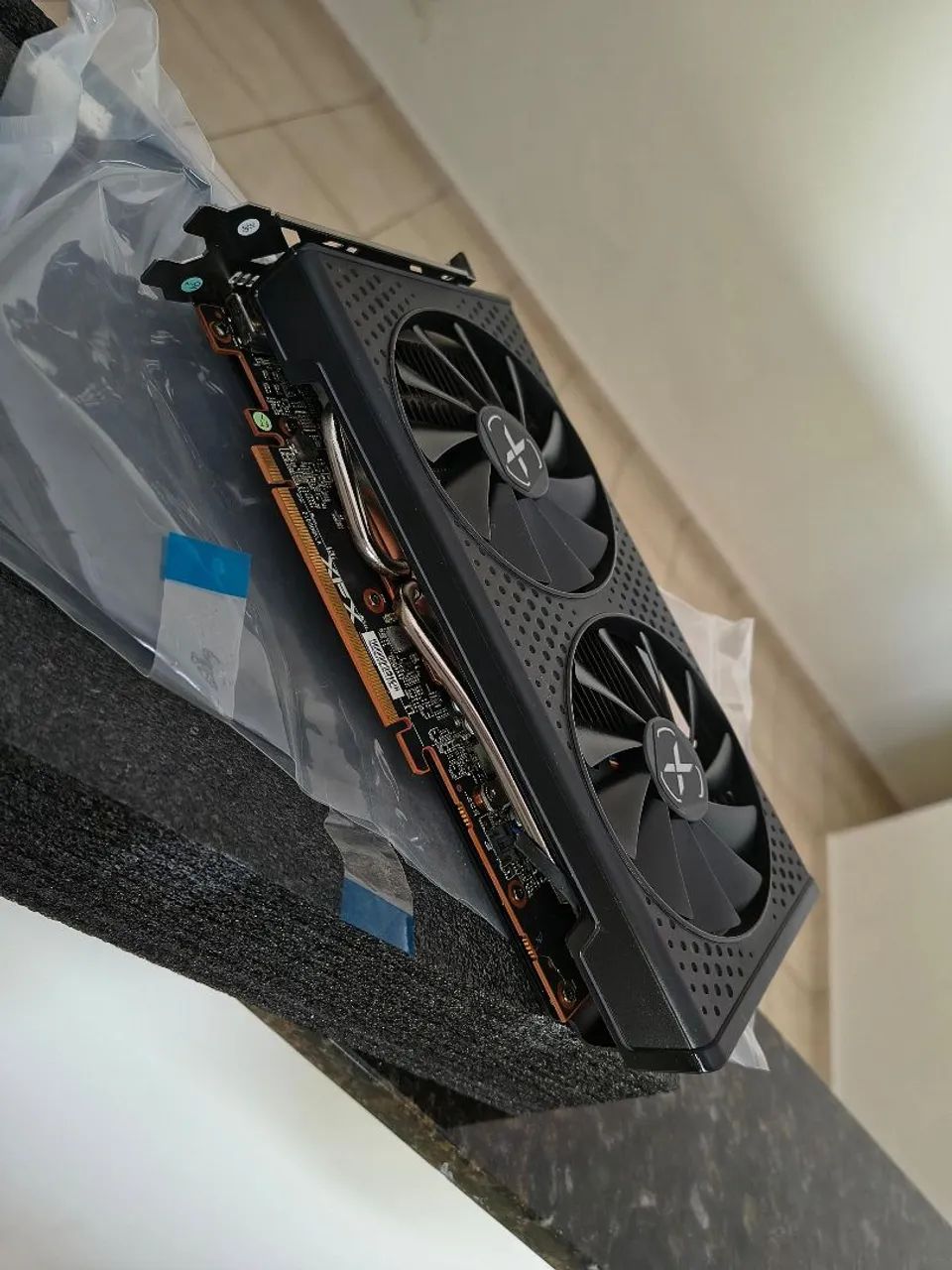 Placa de vídeo RX6650XT 8GB GDDR6, 2 FAN