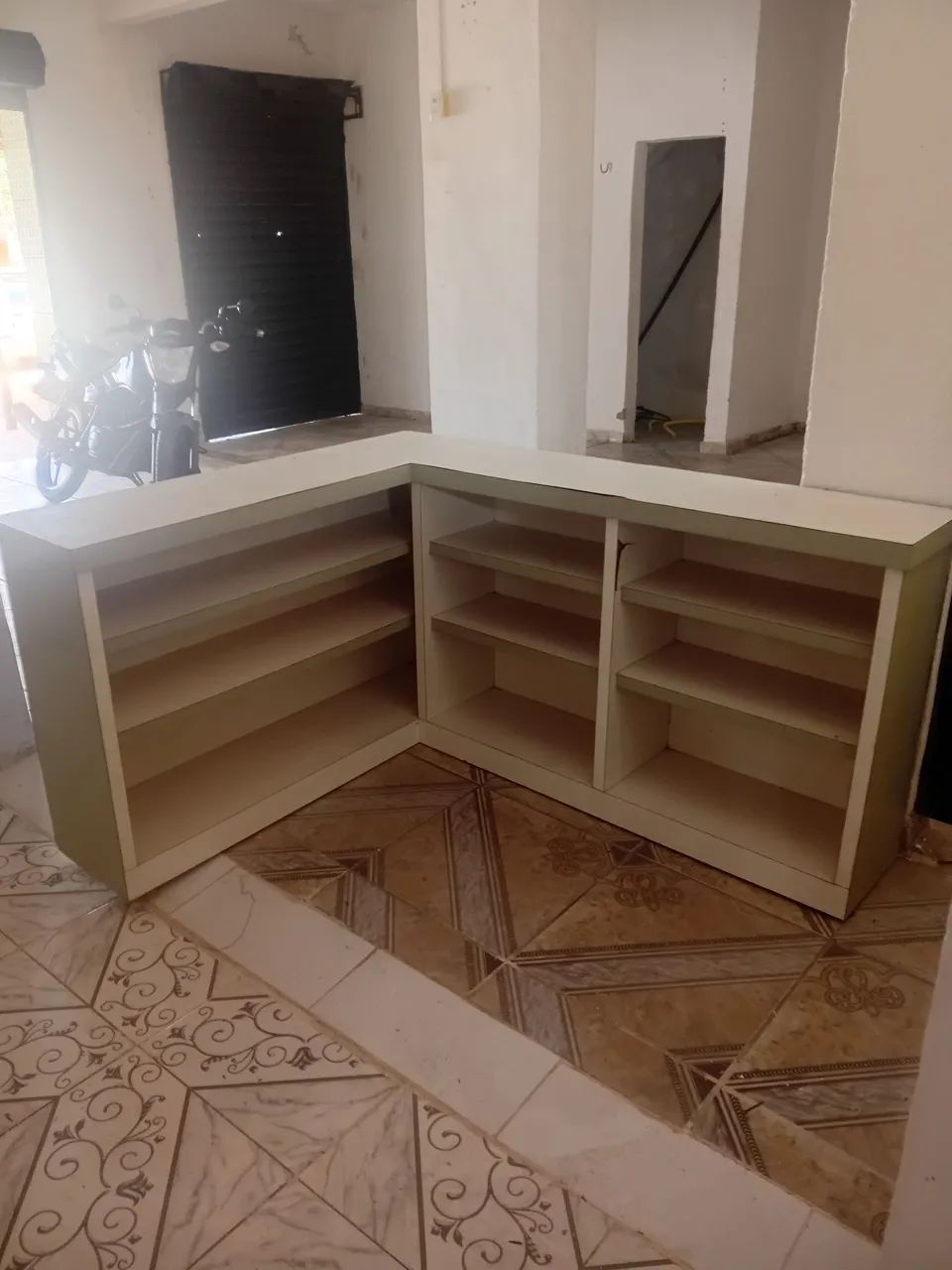 Estantes e balcão - Foto 5