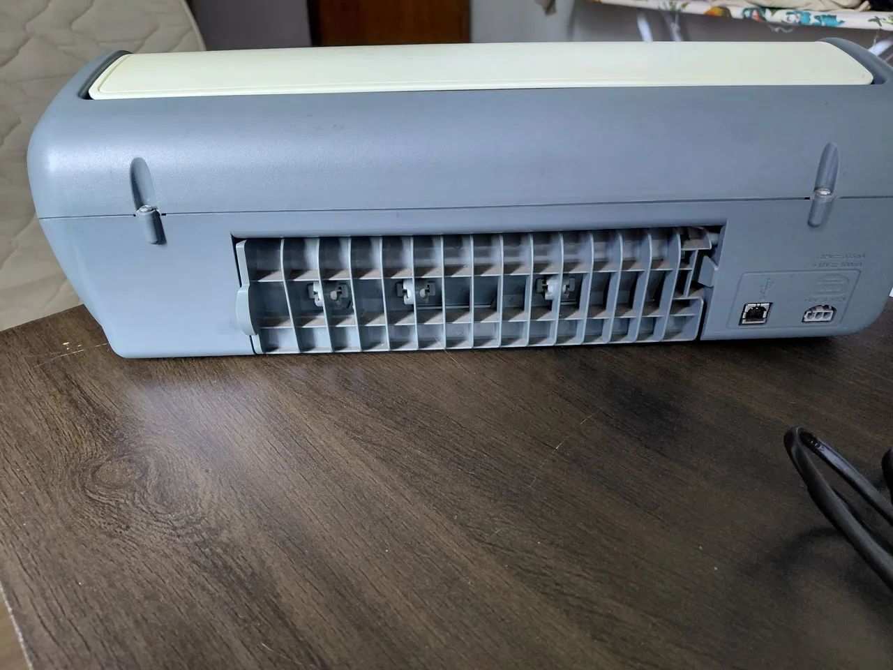 Impressora HP Deskjet D1560 - Foto 4
