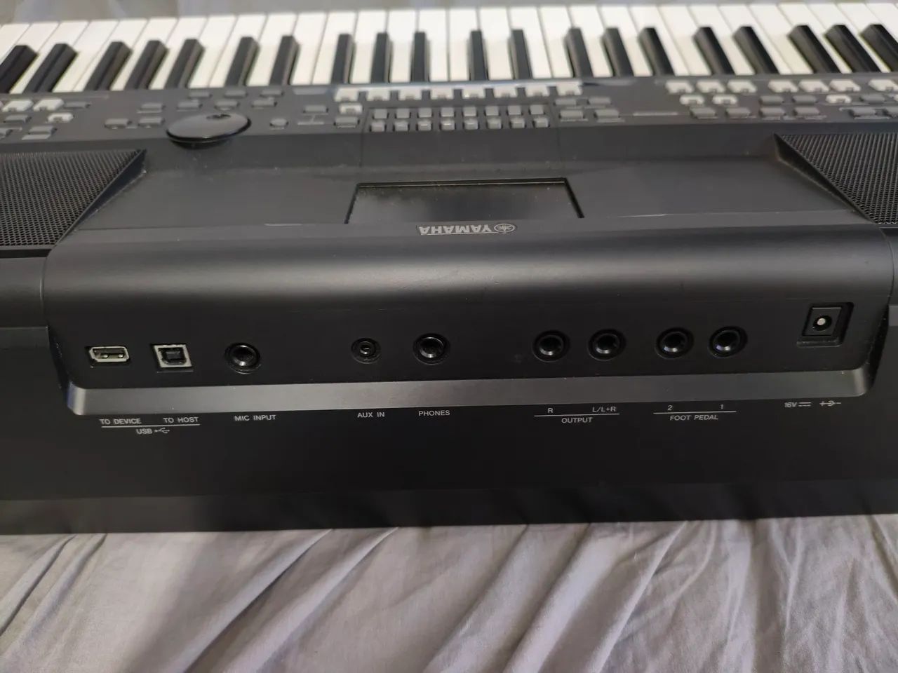 Teclado Yamaha PSR-SX600 - Foto 3