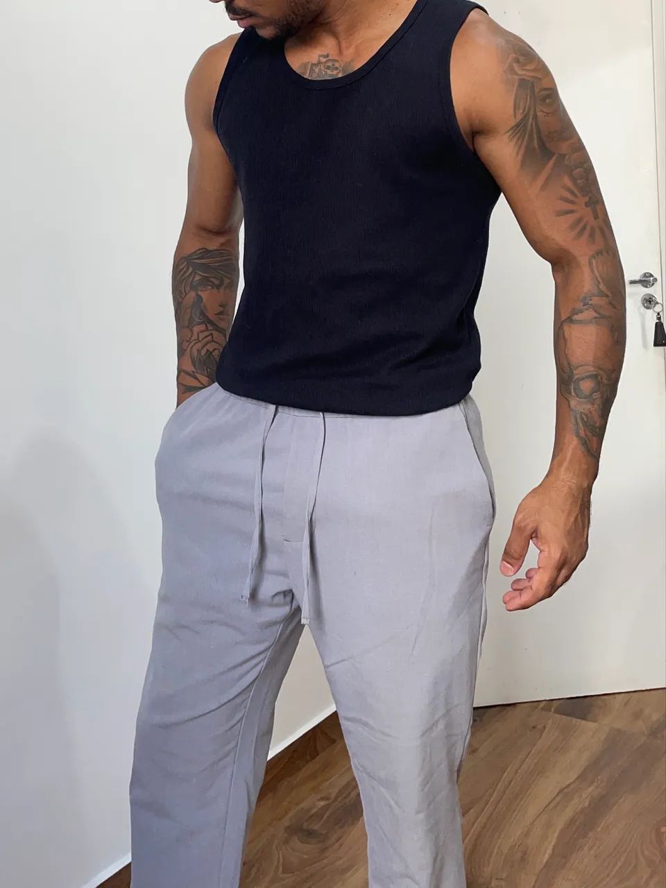 Regata preta básica G slim fit  - Foto 3
