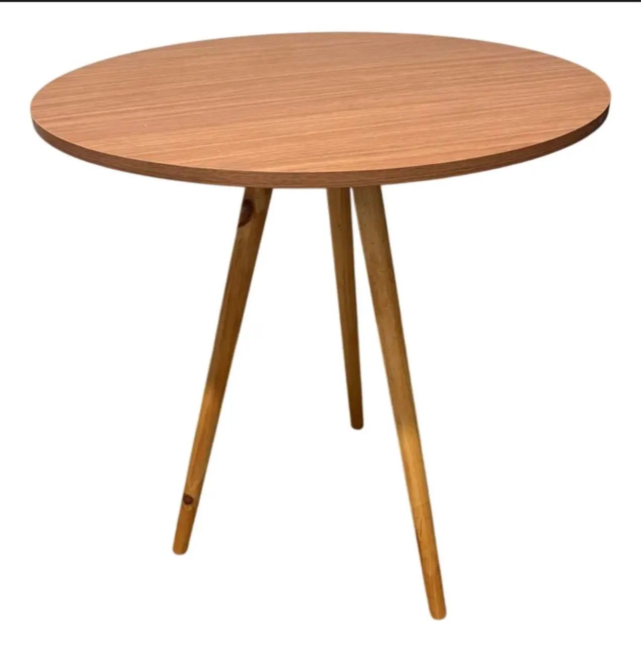 Mesa redonda para 4 lugares65105016683522120