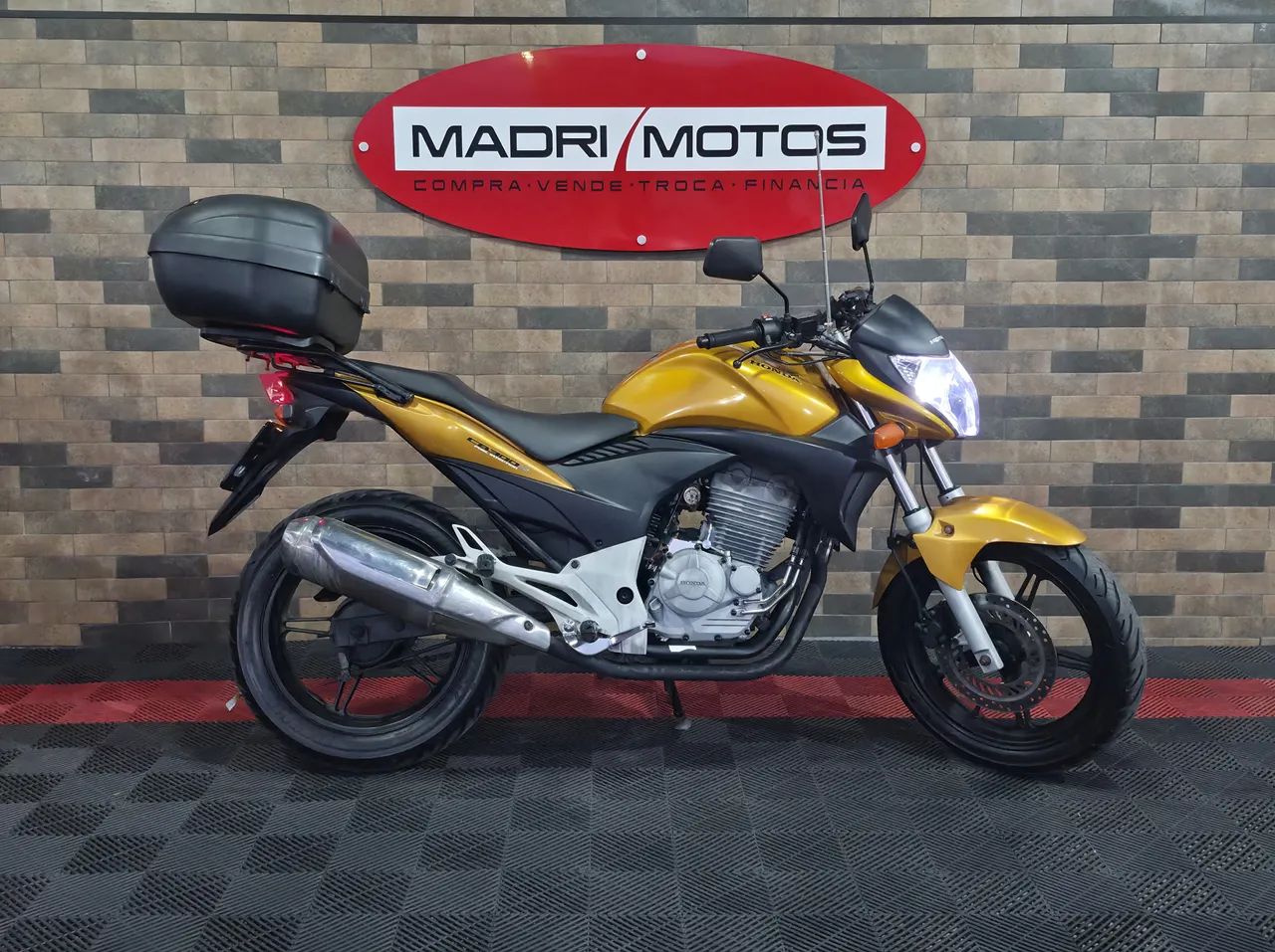Honda CB 300R 291 cc 