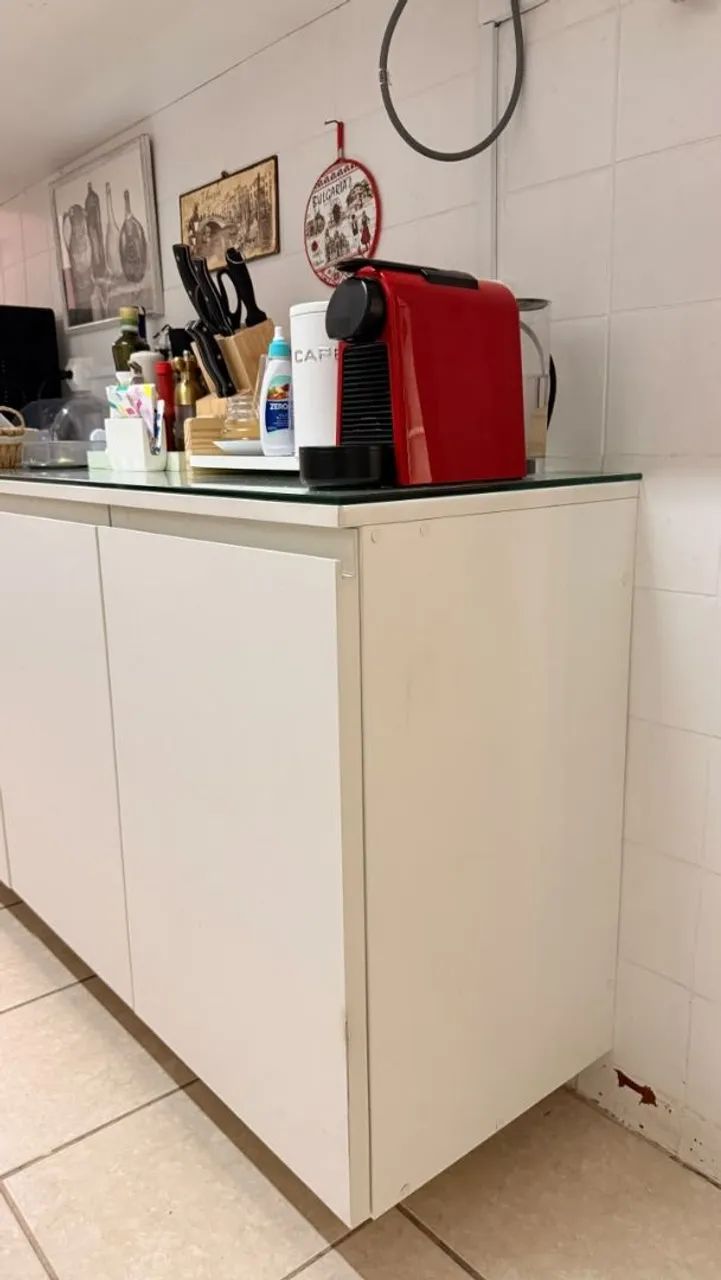 ARMÁRIO DE COZINHA