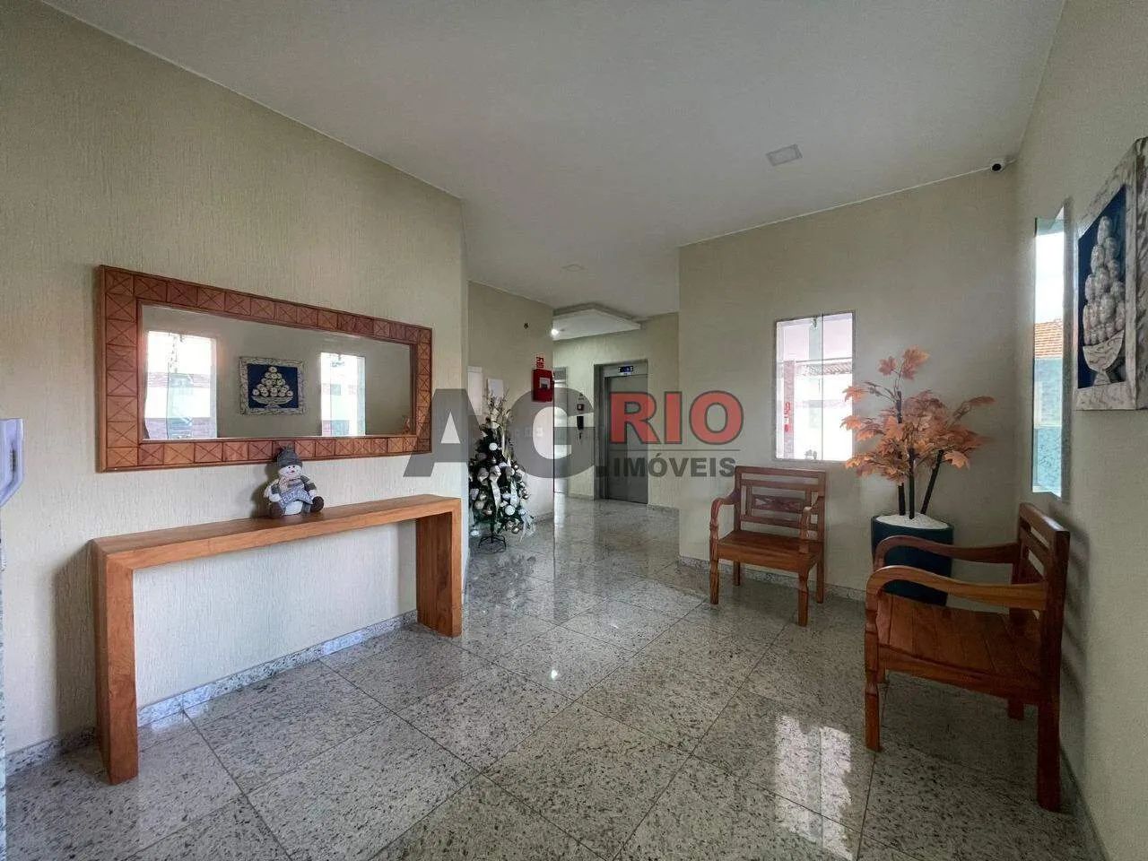 APARTAMENTO À VENDA 3 QUARTOS EM VILA VALQUEIRE - Foto 2