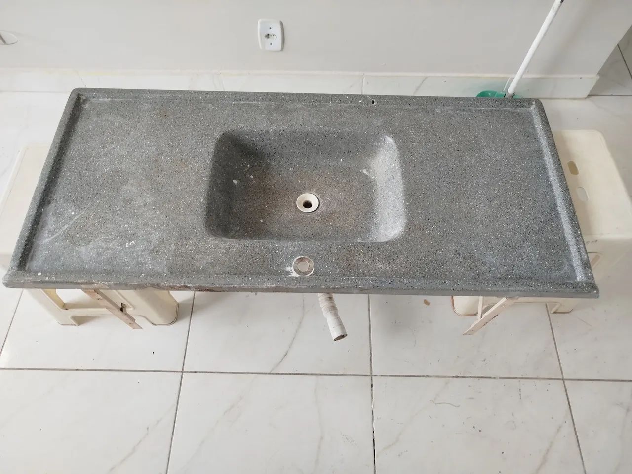 Vendo pia de cozinha e acessórios  - Foto 4