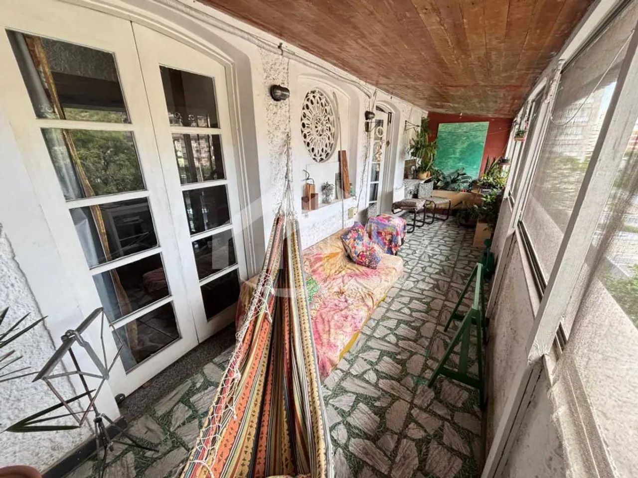 EXCELENTE SALA/QUARTO ESPAÇOSO EM BOTAFOGO! - Foto 2