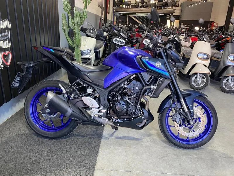 YAMAHA MT03 ABS 2023 - Foto 3