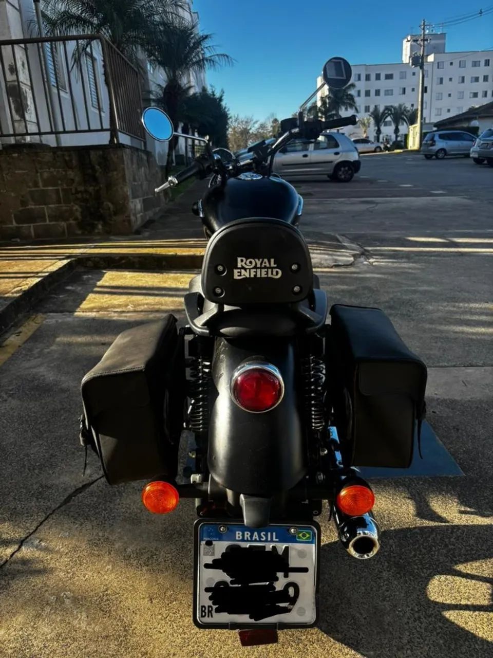 Royal Enfield Meteor 350 Stellar Black - Foto 3