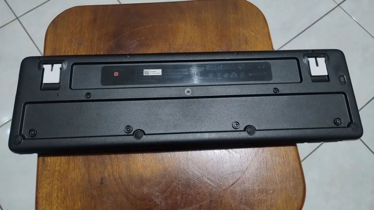 Teclado Slim Sem Fio USB Logitech  - Foto 2