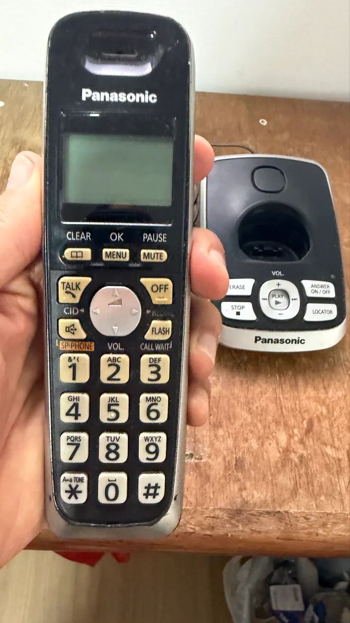 Telefone portátil Panasonic