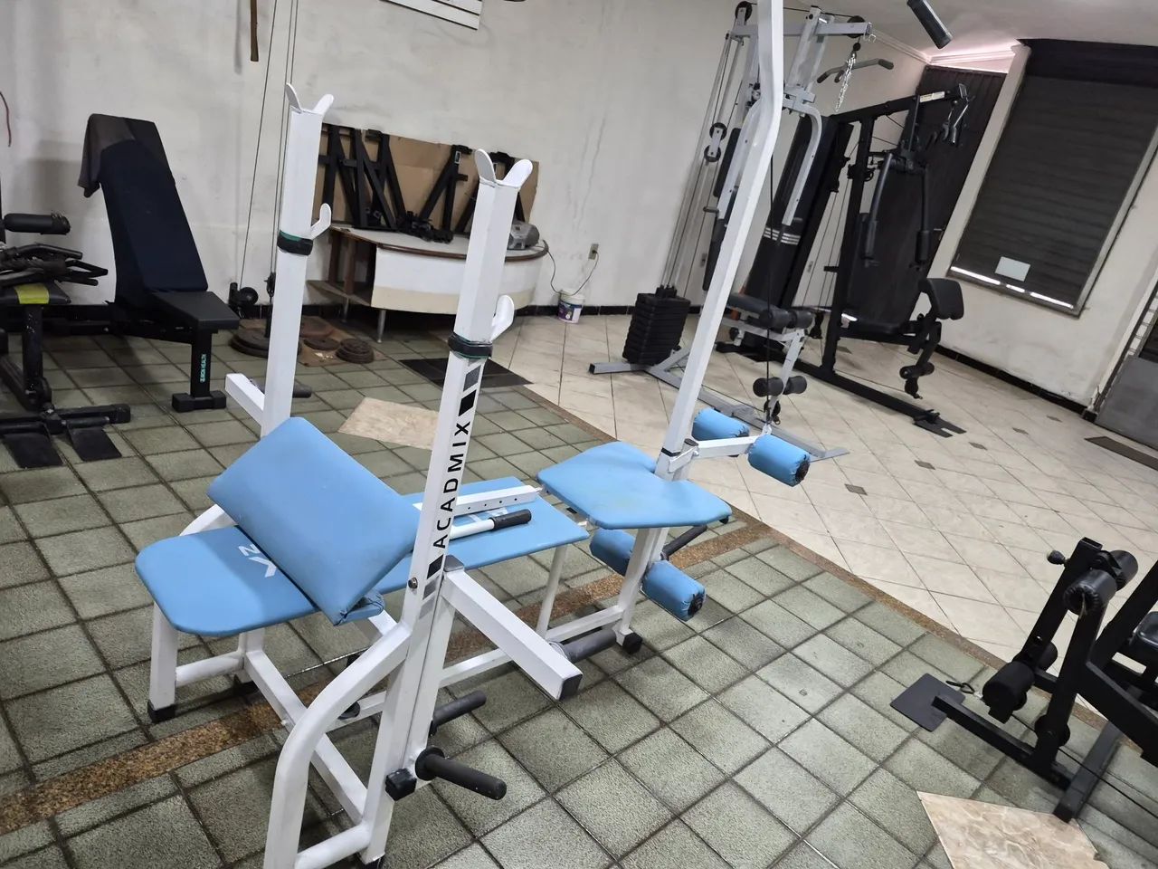 Aparelho Multi banco para Musculação   - Foto 3
