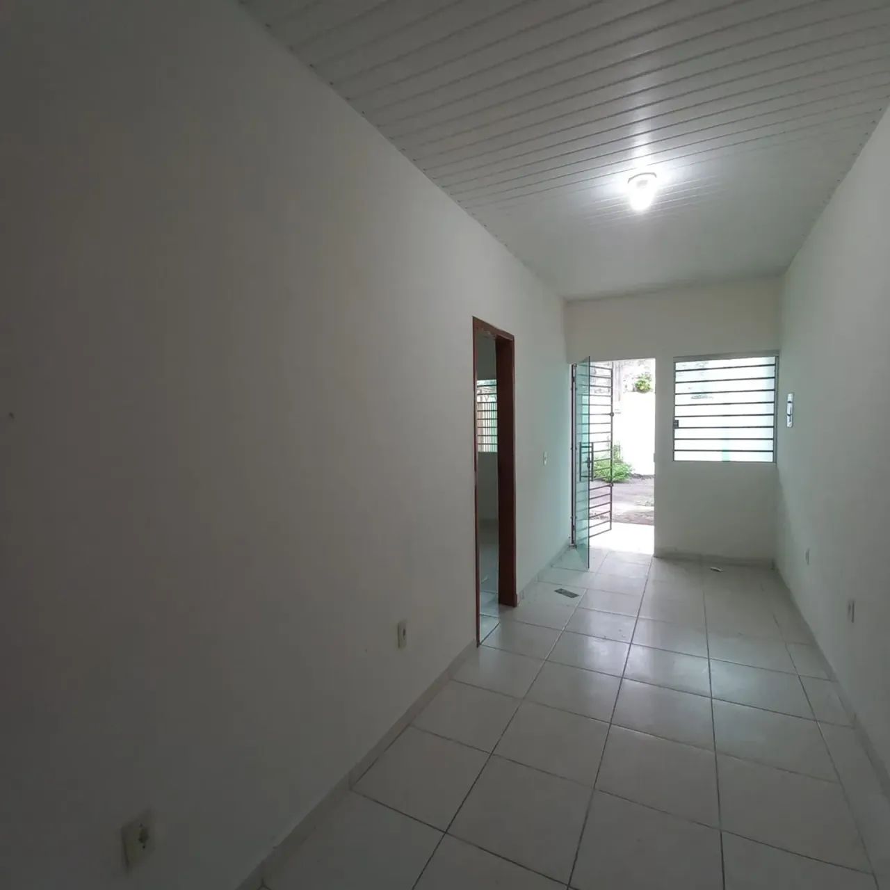 VENDO CASA EM MINICONDOMINIO - Foto 3