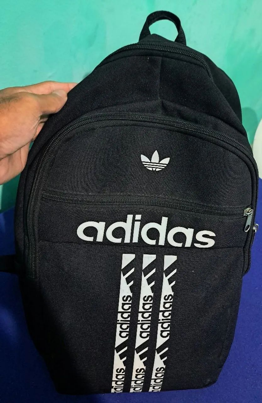 Mochila novinha 