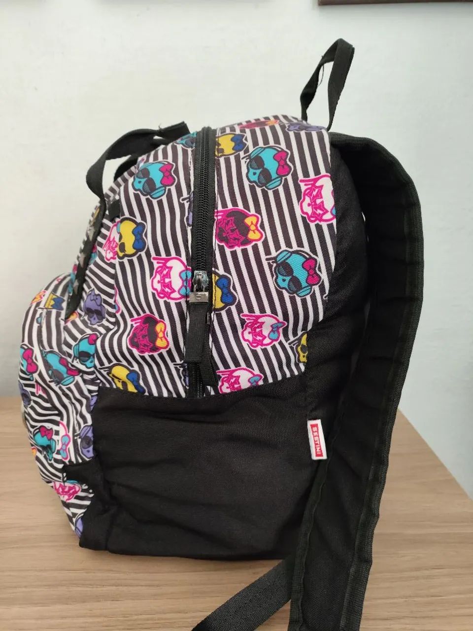 Mochila + Mini Hot Wheels Monster High - I Rock - Bolsas, malas e