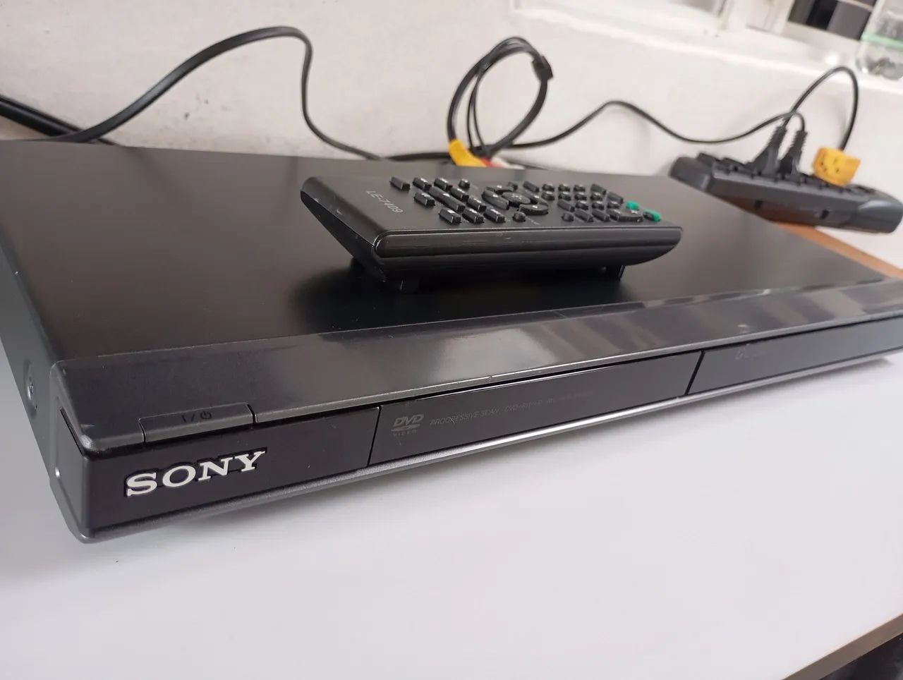 DVD player sony com controle alternativo