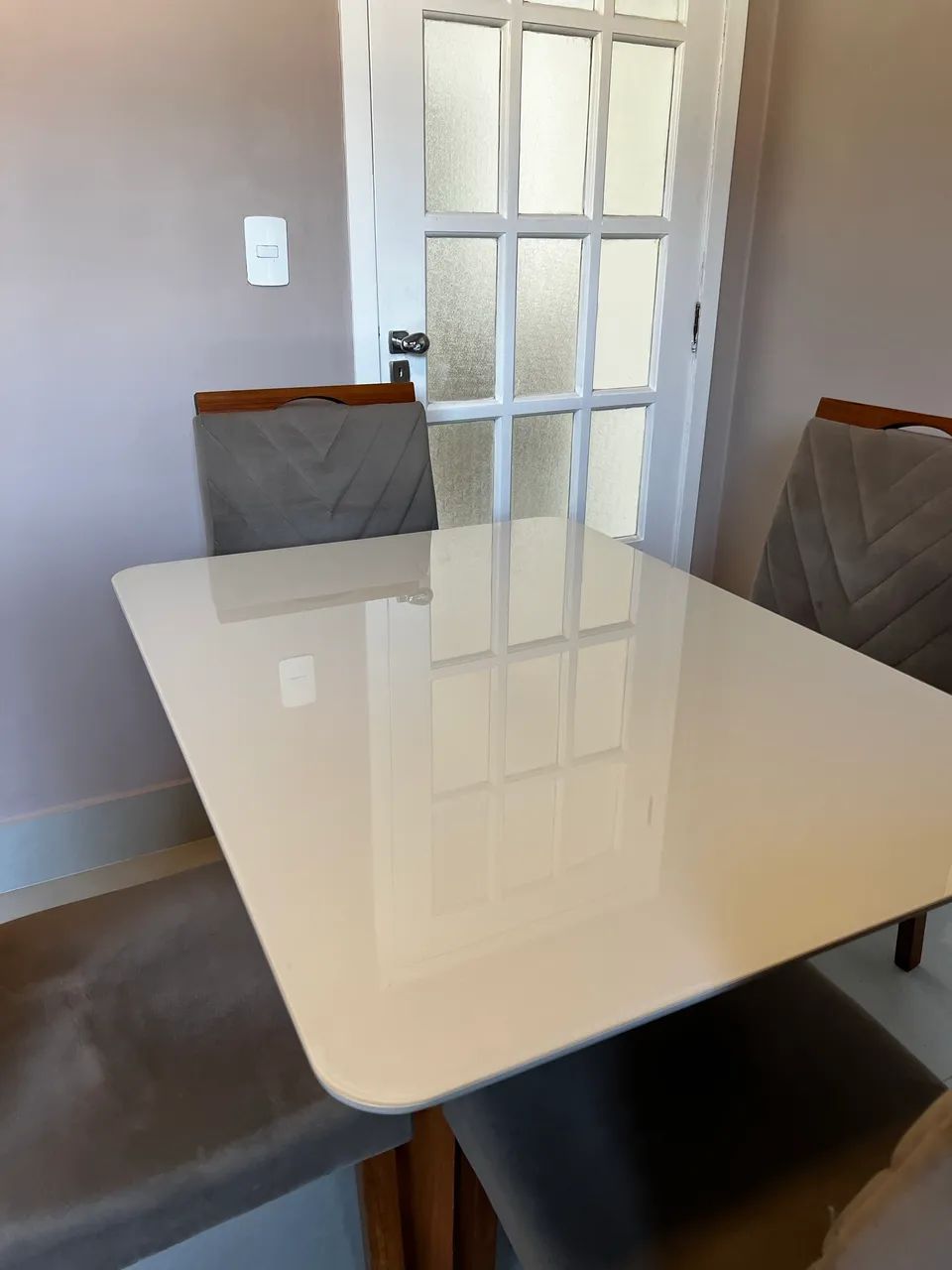 MESA DE JANTAR COM 4 CADEIRAS  - Foto 5