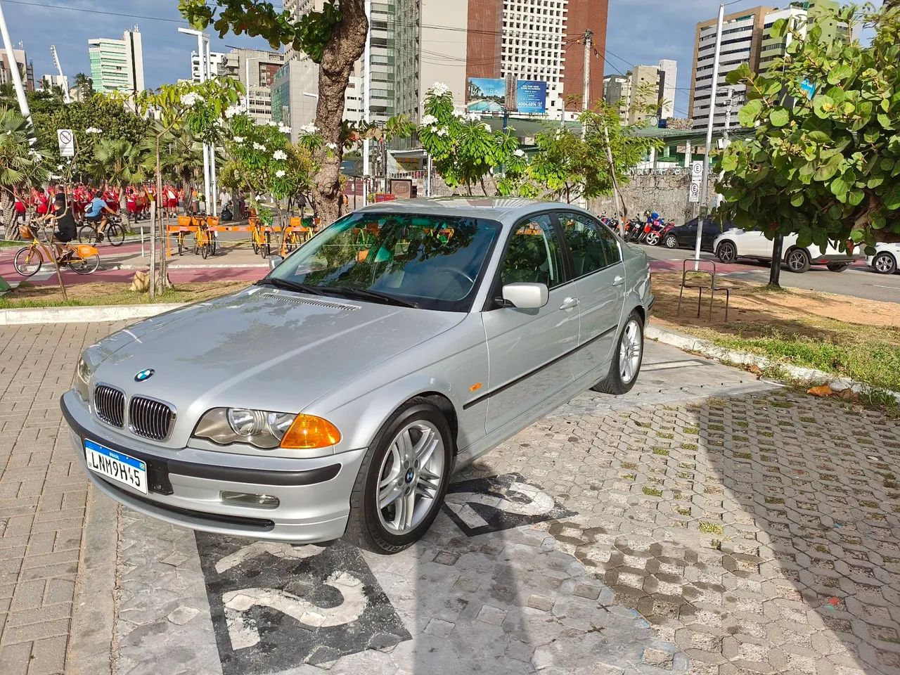 BMW 320I A 2001 - Foto 2