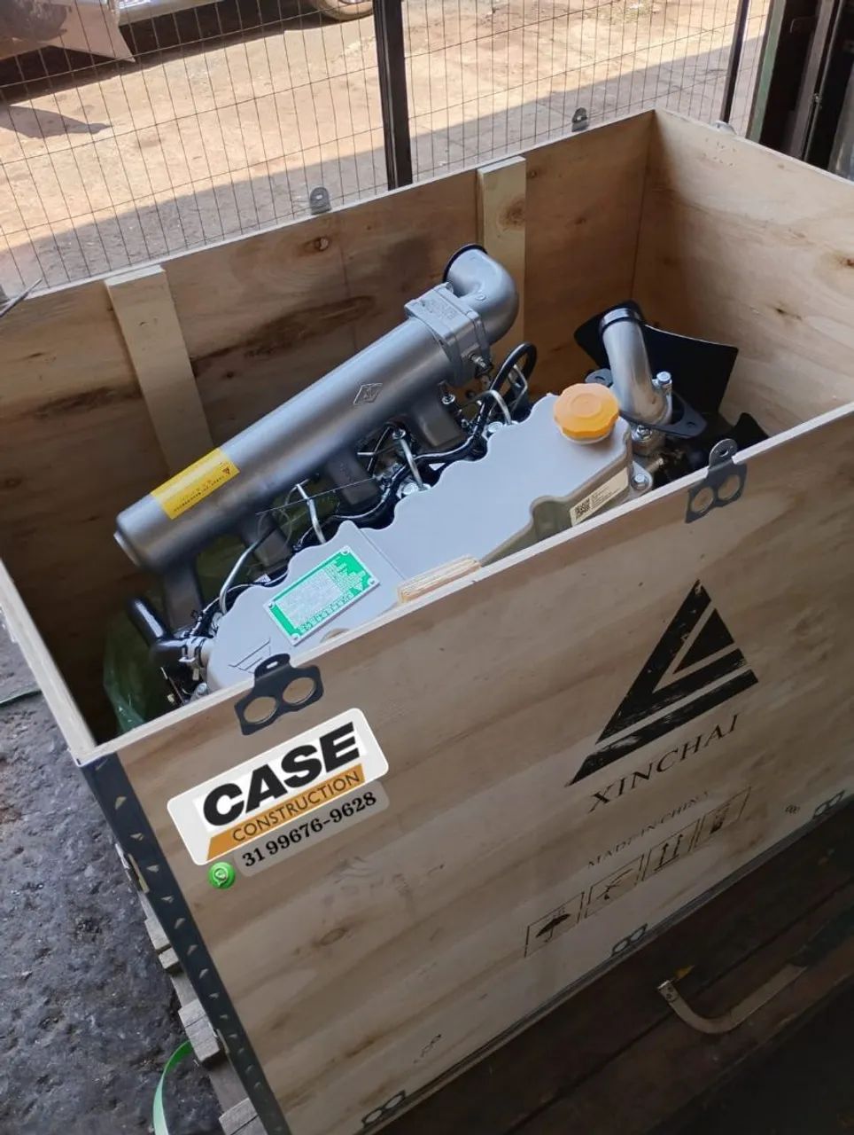 Mini Carregadeira Case SR130 com motor zero - Foto 5