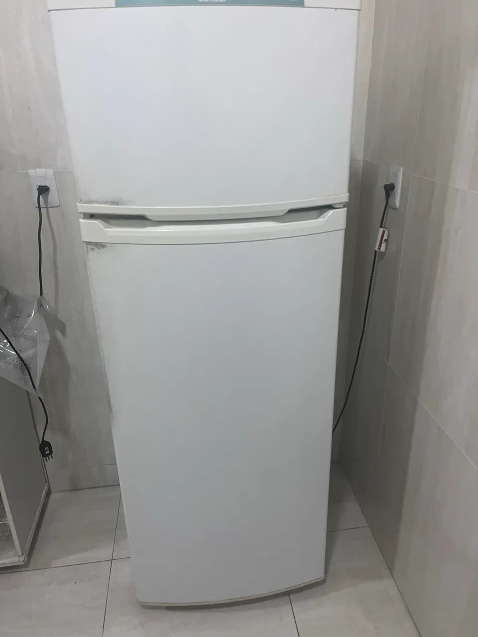 Refrigerador 334 litros  - Foto 2