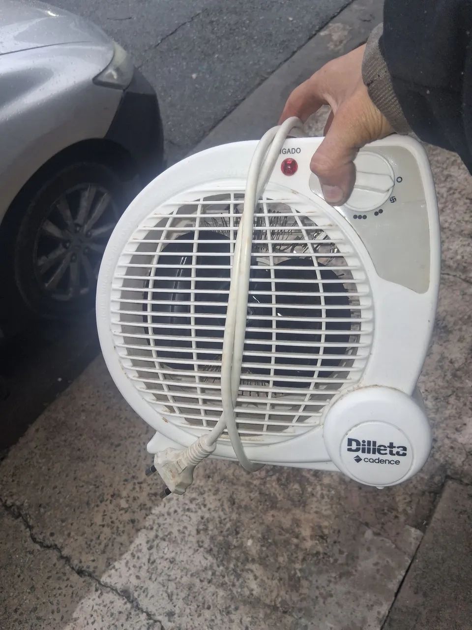Ventilador e aquecedor de mesa muito bom  - Foto 2
