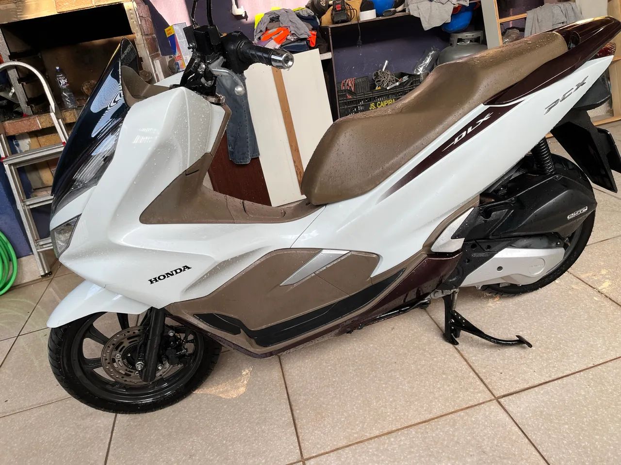 PCX DLX 2021 - Foto 5