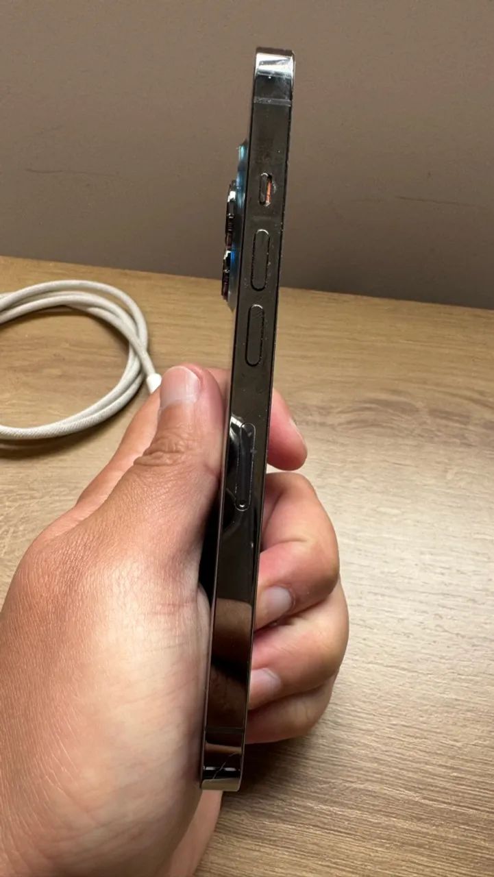 iPhone 13 Pro 128GB - Foto 2