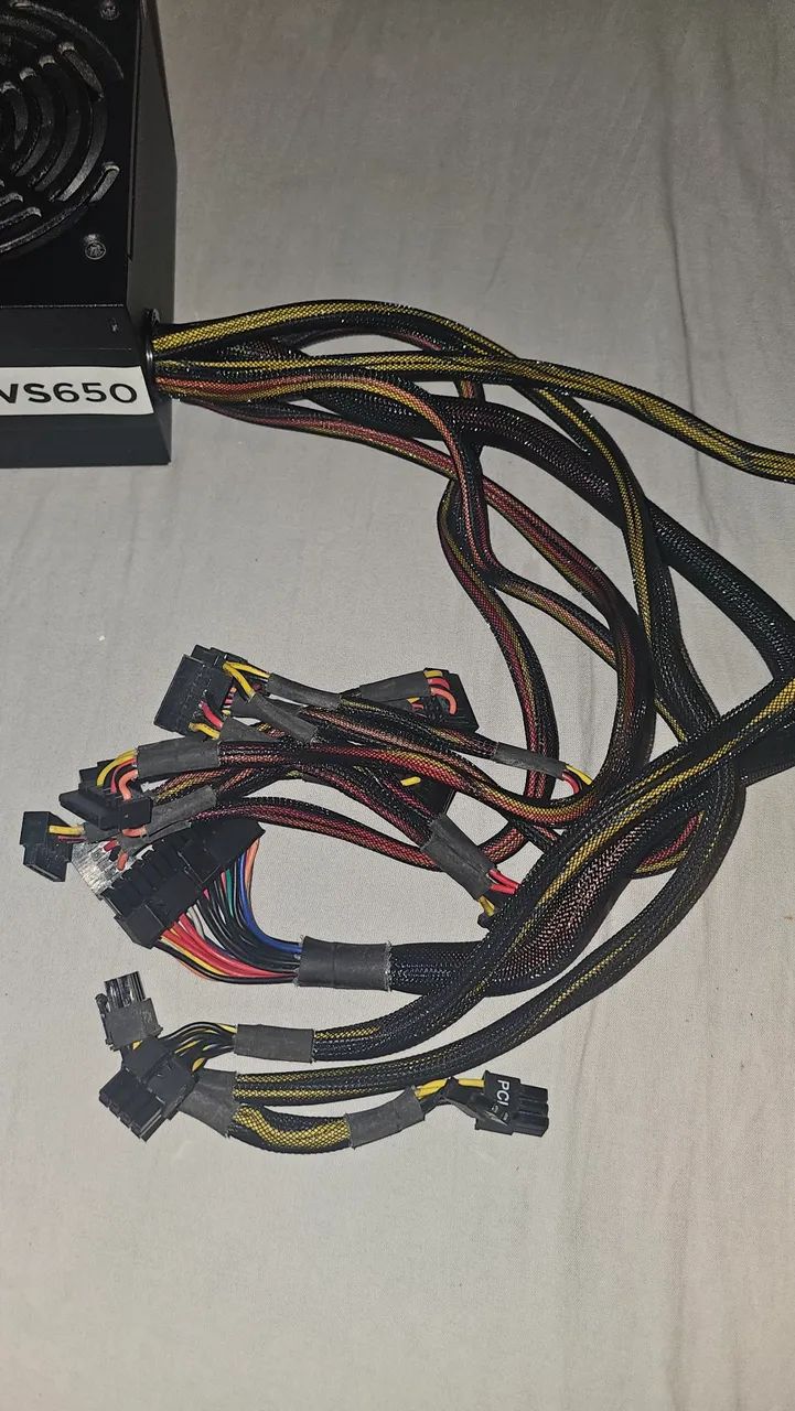FONTE CORSAIR 650W - Foto 4
