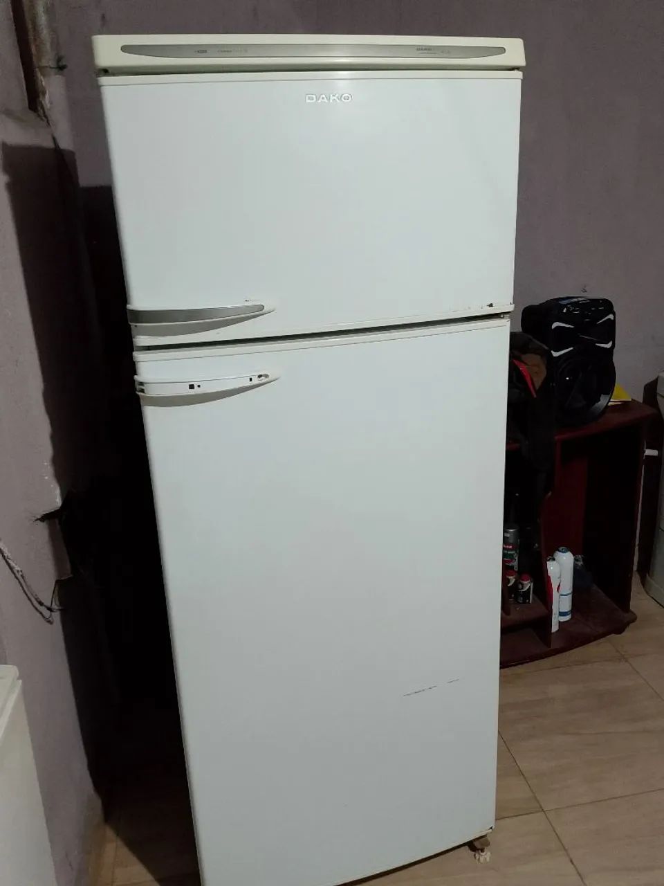 Vendo geladeira 