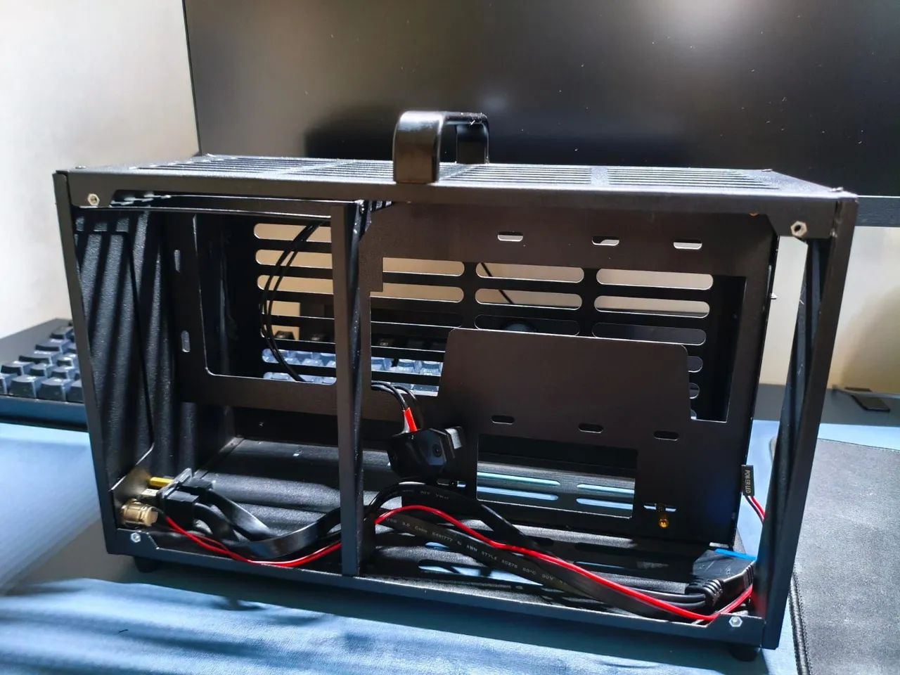 Gabinete mini itx D30 - Foto 4