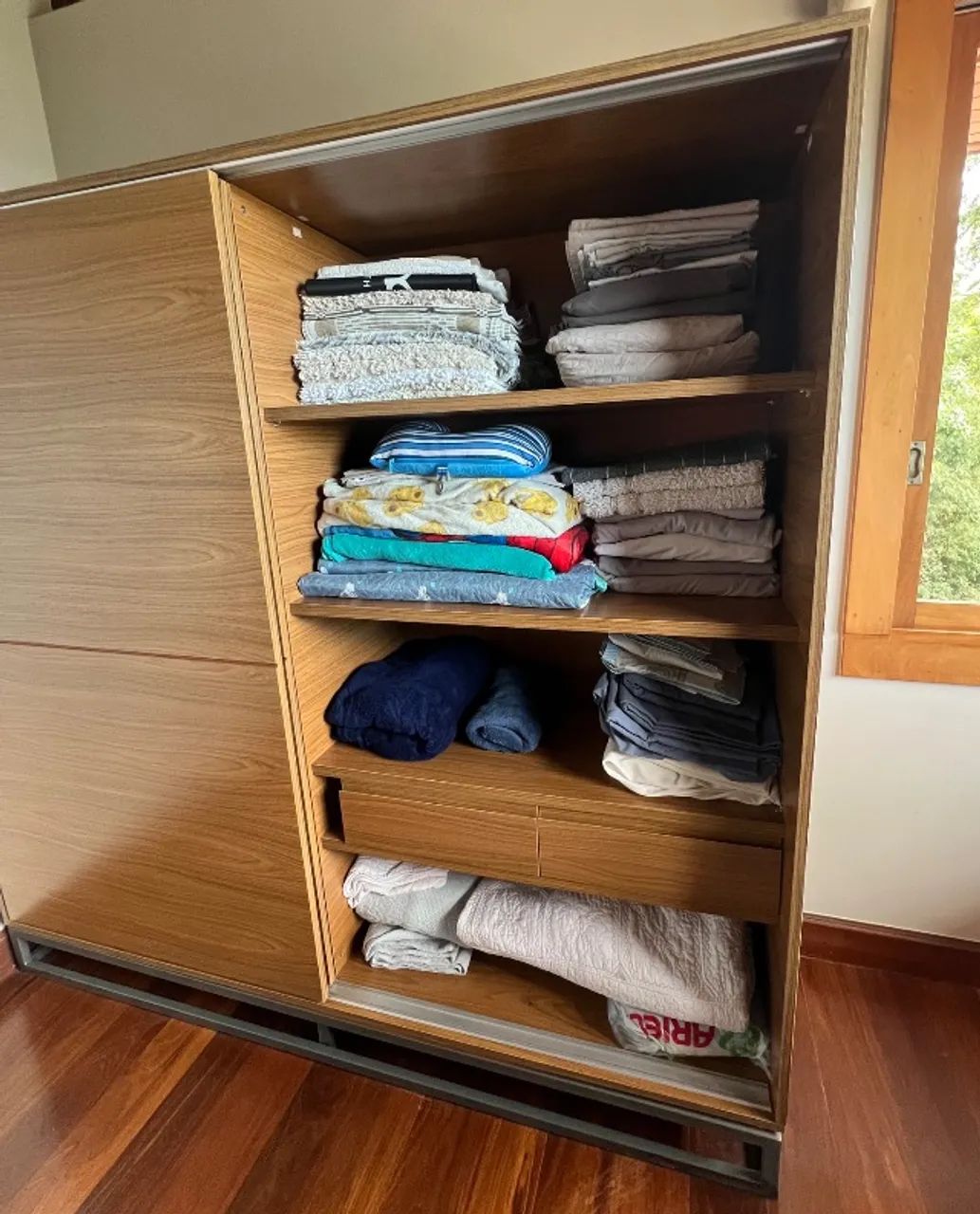 Guarda-roupa/armário em mdf com portas de correr - Foto 5