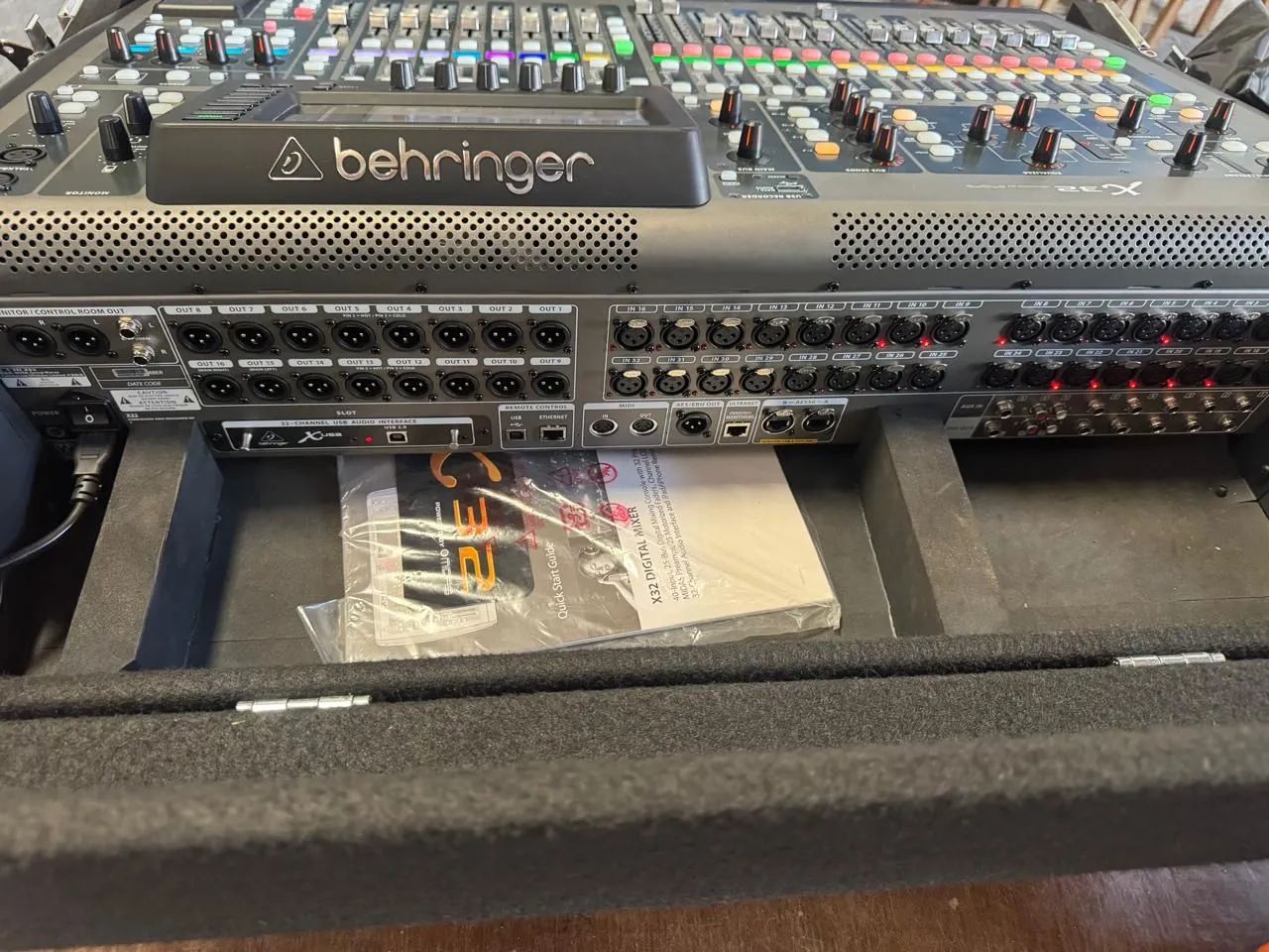 Mesa Digital Behringer X32 - Foto 5